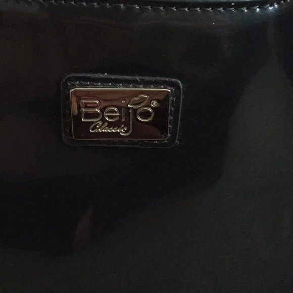 Beijo Classic Tote - Picture 1 of 6